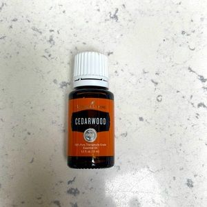 Young Living - Cedarwood Essential Oil 15 ml